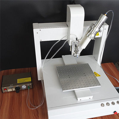 Un dispenser automatico da tavolino di 300 P/dispenser liquido