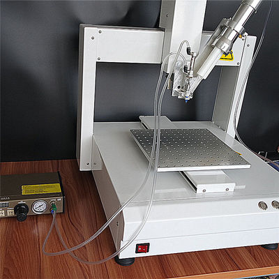 Un dispenser automatico da tavolino di 300 P/dispenser liquido
