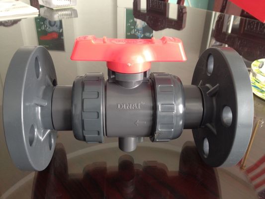 PN10 valvola a sfera di plastica della flangia della barra UPVC, 1/2„ a 12" BACCANO, ANSI, operazione dell'ingranaggio a vite di JIS