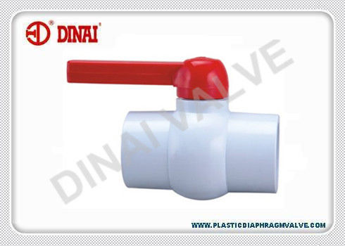 Il PVC conveniente ha infilato la valvola a sfera NPT/BSPT 1/2„ - 4" norma dell'ANSI/JIS/BACCANO